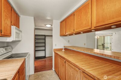 2417 S 222nd Street #A6, Des Moines, WA 98198 - Photo 15