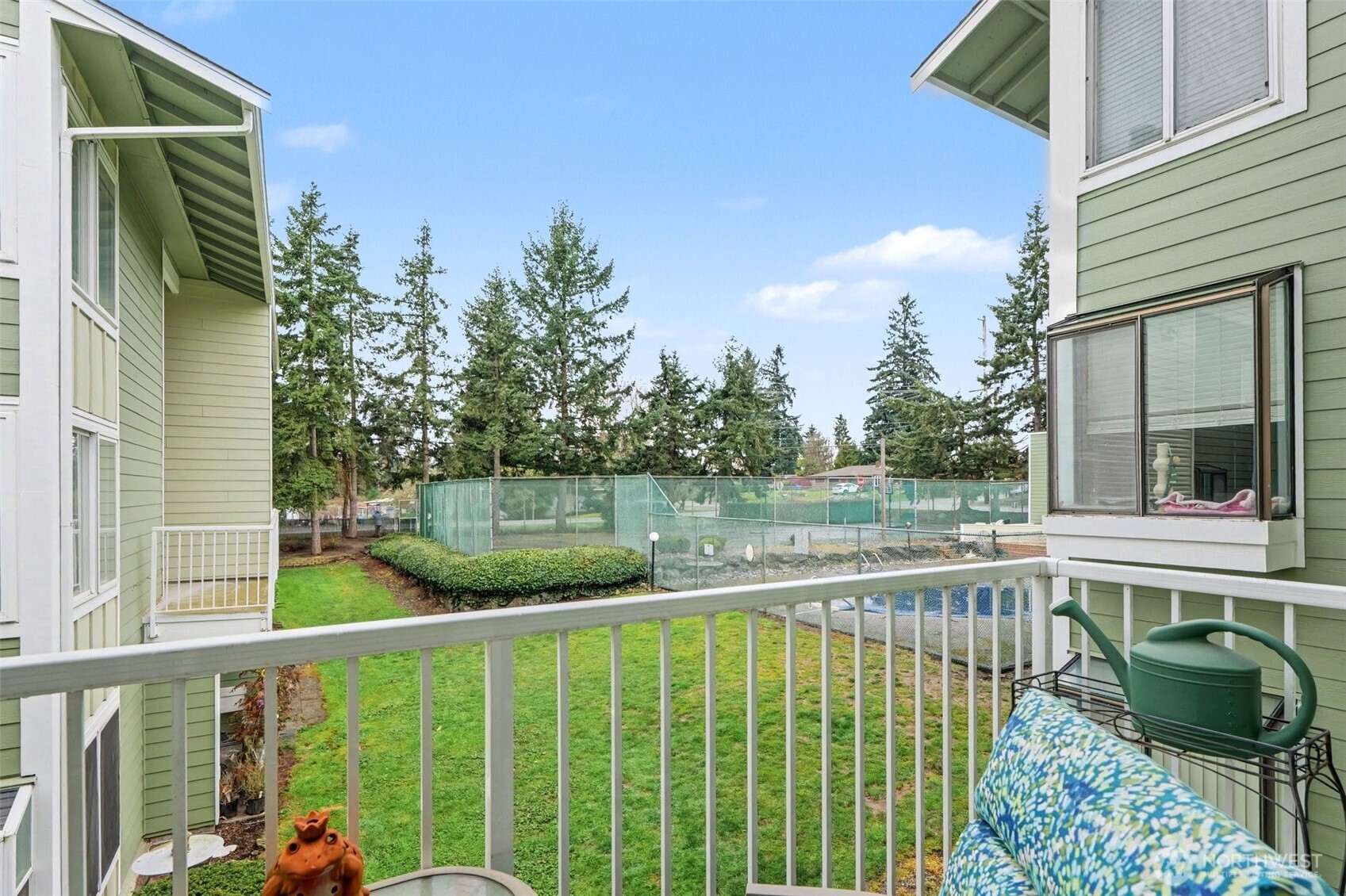 2417 S 222nd Street #A6, Des Moines, WA 98198