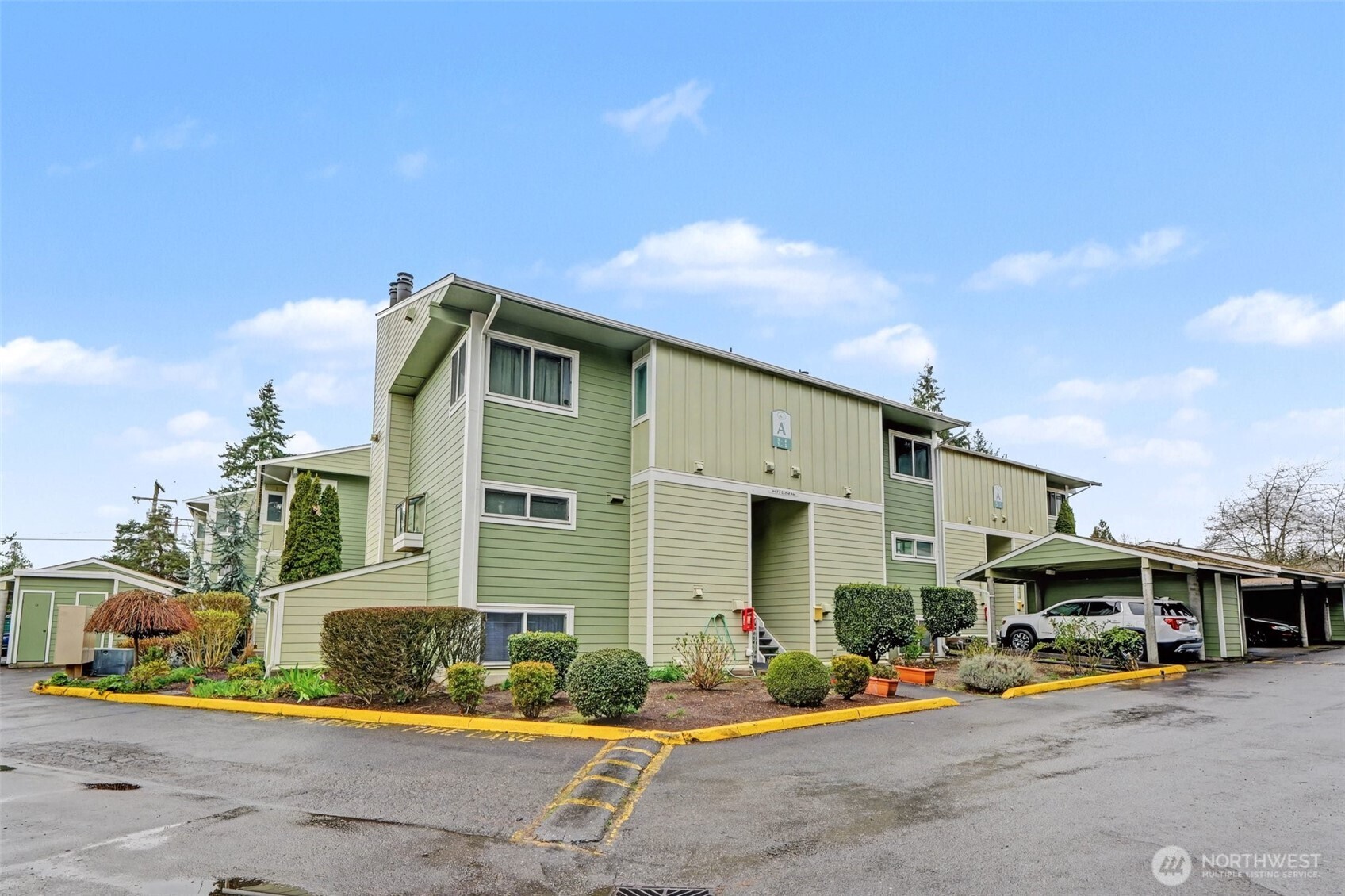 2417 S 222nd Street #A6, Des Moines, WA 98198