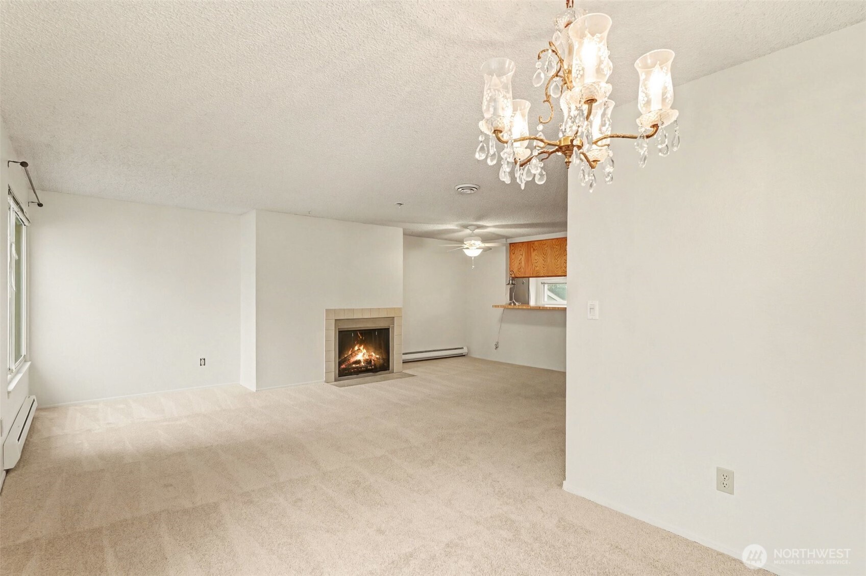 2417 S 222nd Street #A6, Des Moines, WA 98198