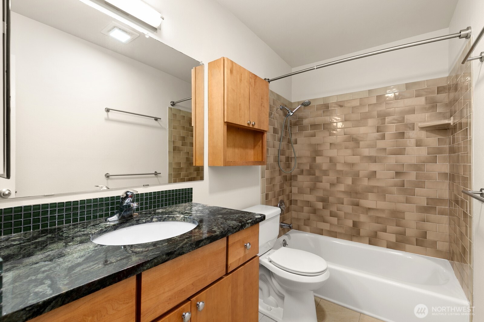 3926 1st Avenue NE #31, Seattle, WA 98015