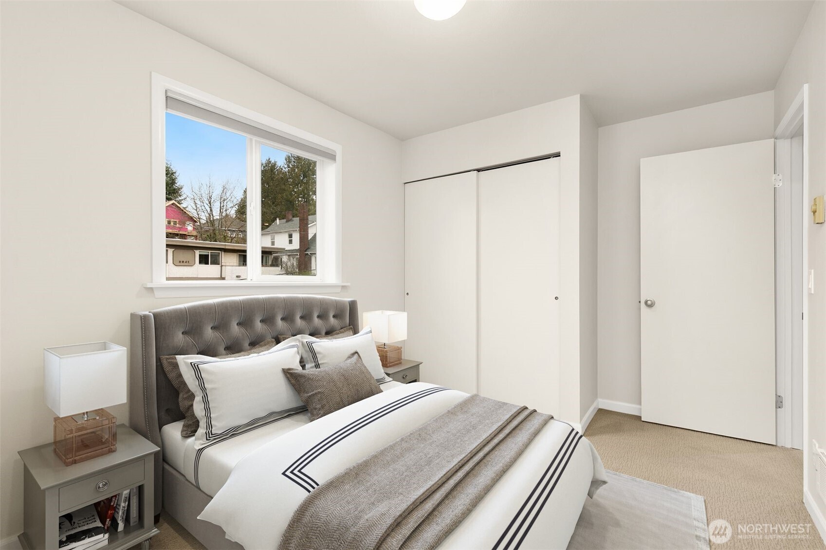 3926 1st Avenue NE #31, Seattle, WA 98015