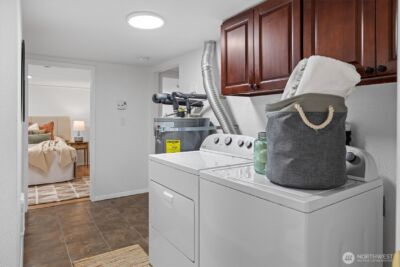 10044 12th Avenue NW, Seattle, WA 98177-5210 - Photo 11