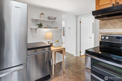 10044 12th Avenue NW, Seattle, WA 98177-5210 - Photo 8