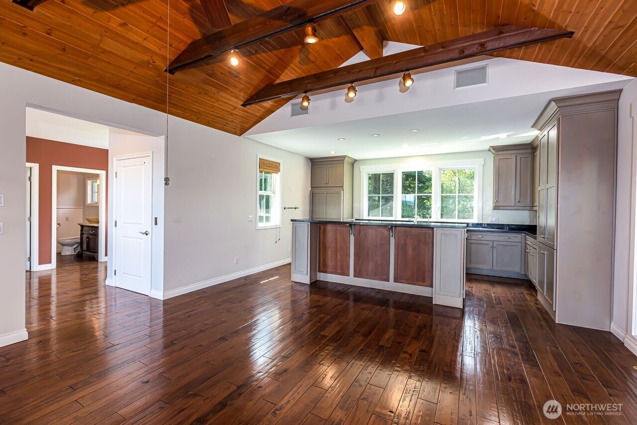 480 Nelson Street , Friday Harbor, WA 98250