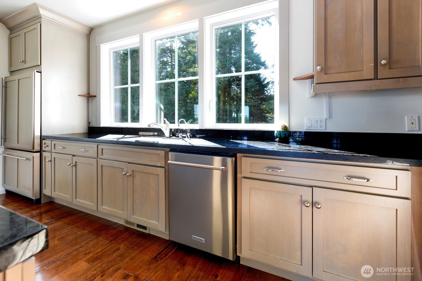 480 Nelson Street , Friday Harbor, WA 98250