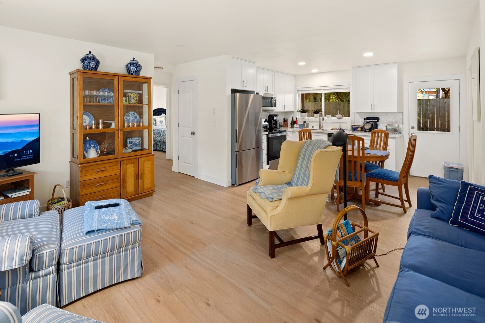 845 Kirkland Way , Kirkland, WA 98033