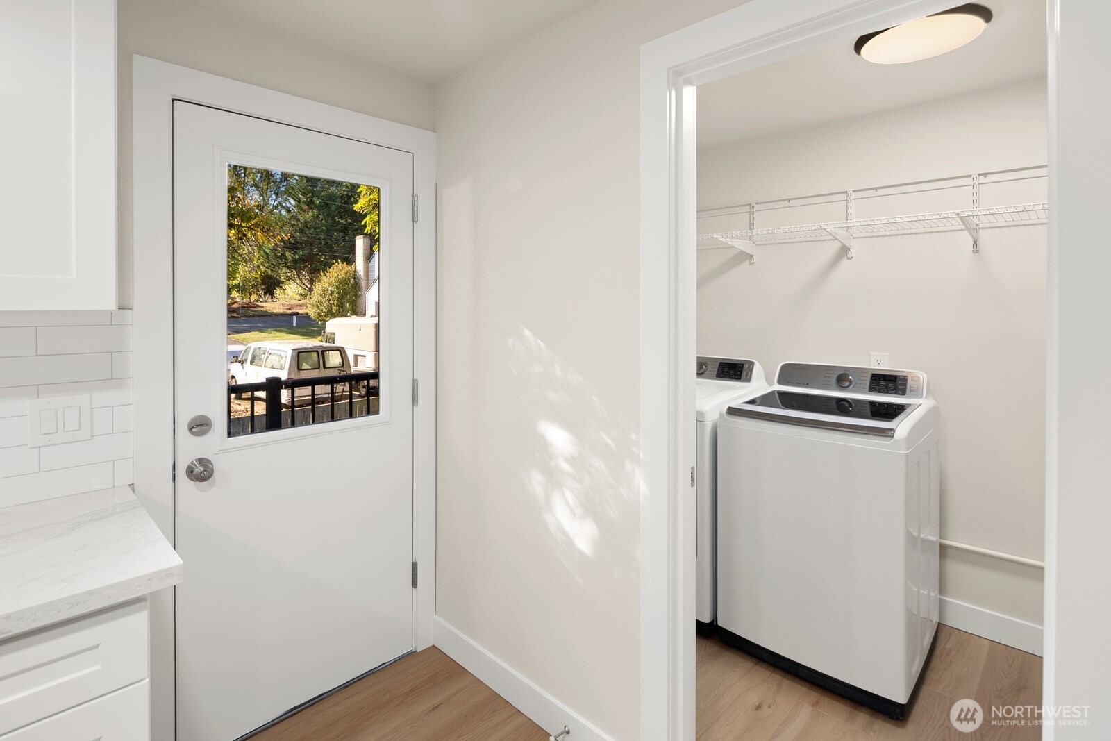 845 Kirkland Way , Kirkland, WA 98033