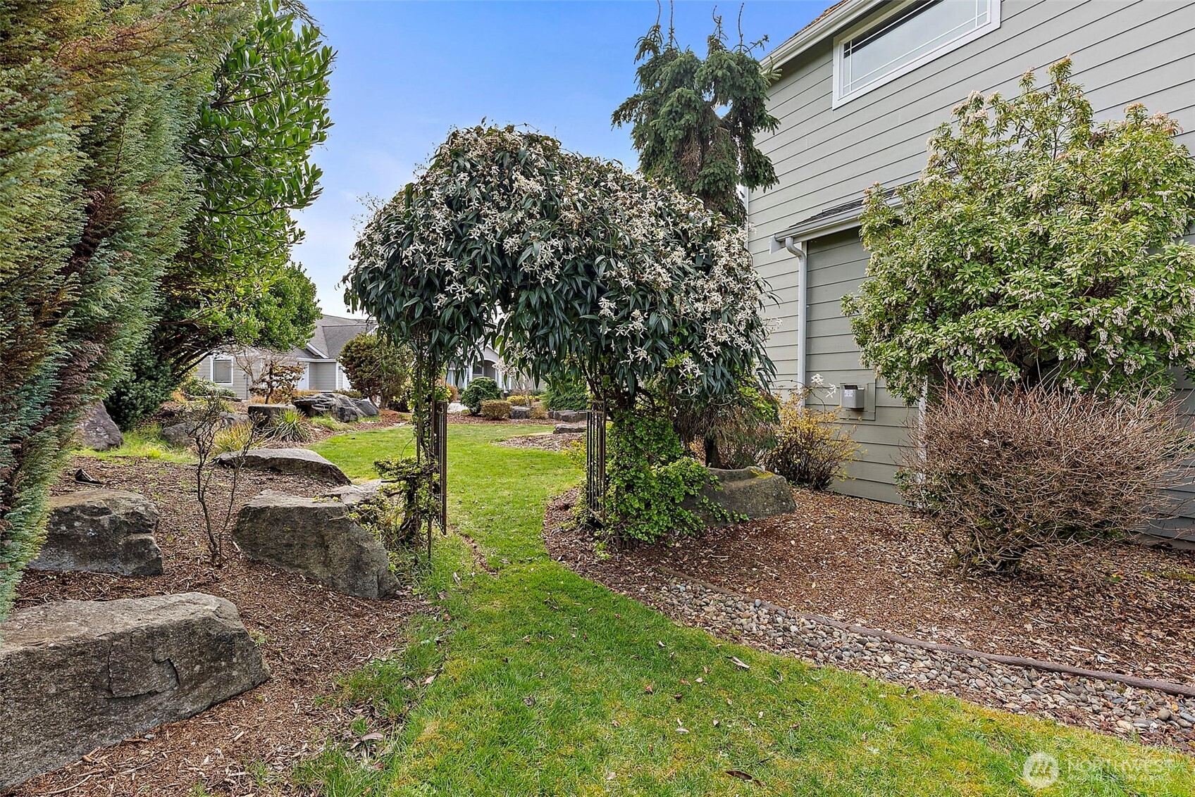 12137 Dream Street SW, Olympia, WA 98512