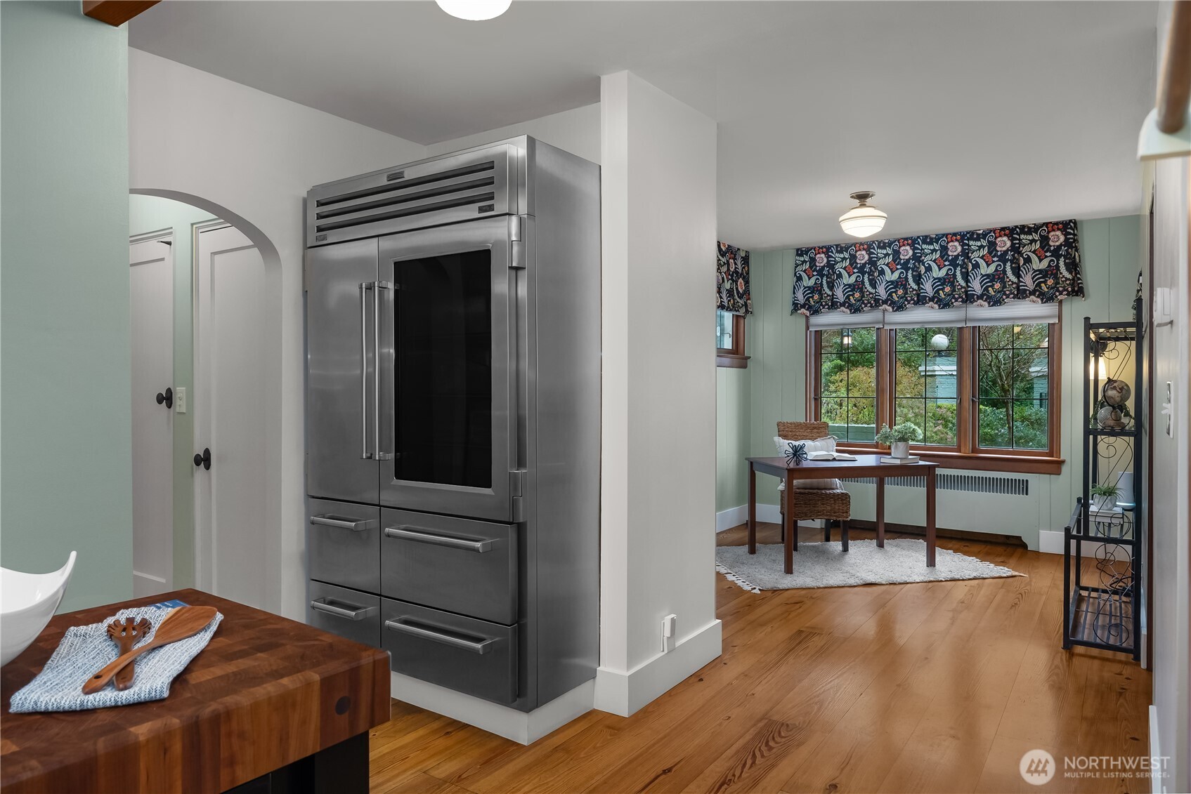 5417 Countryside Beach Drive NW, Olympia, WA 98502