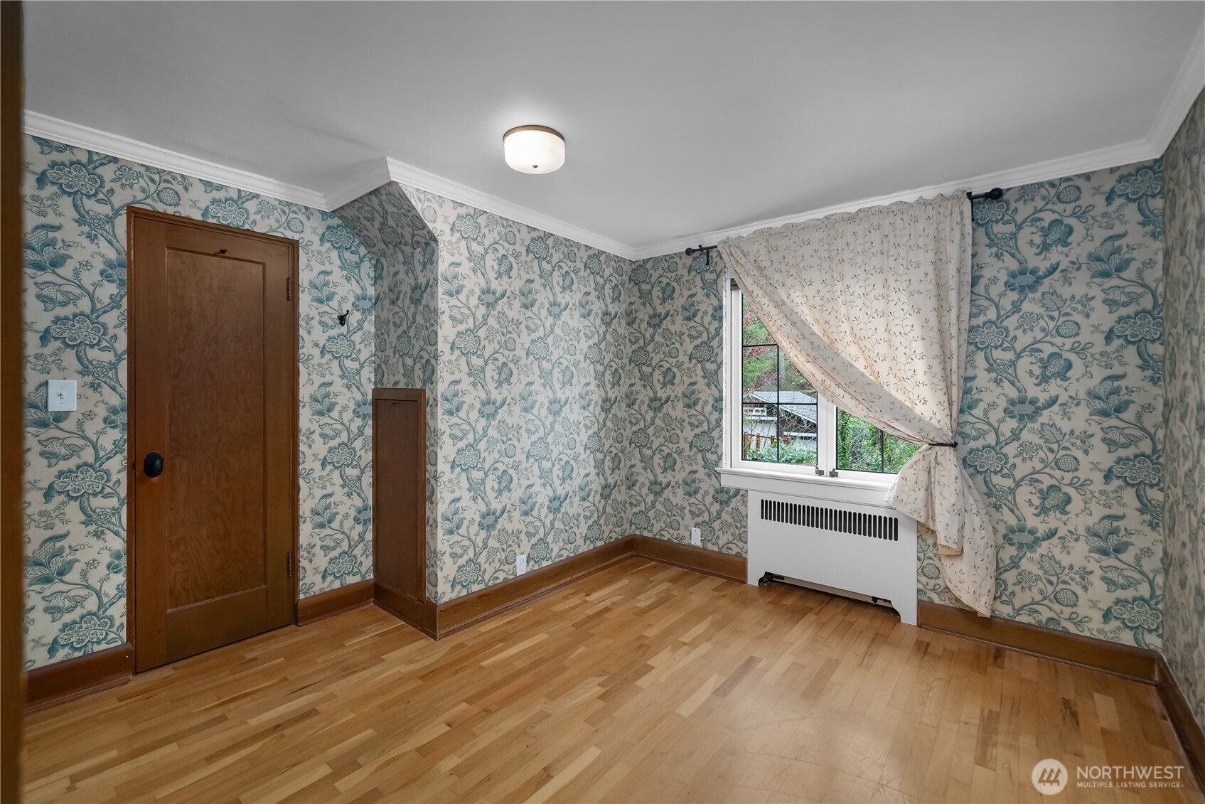 5417 Countryside Beach Drive NW, Olympia, WA 98502