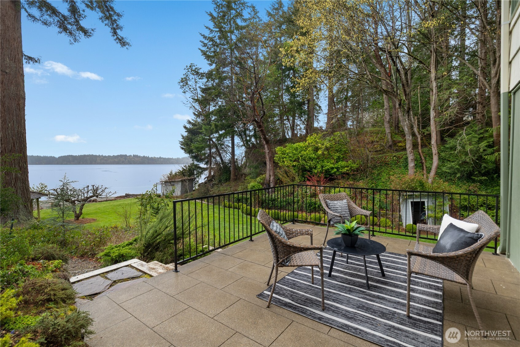 5417 Countryside Beach Drive NW, Olympia, WA 98502