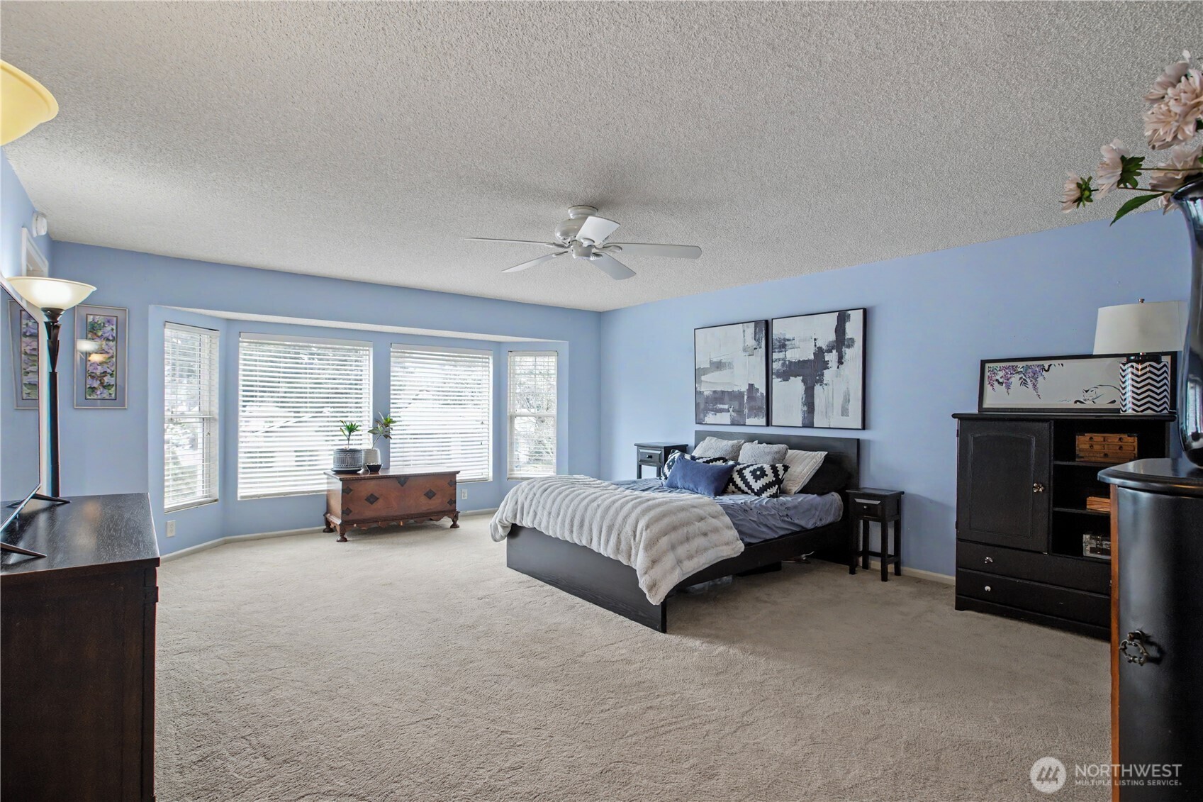 8002 Sapphire Drive SW, Lakewood, WA 98498