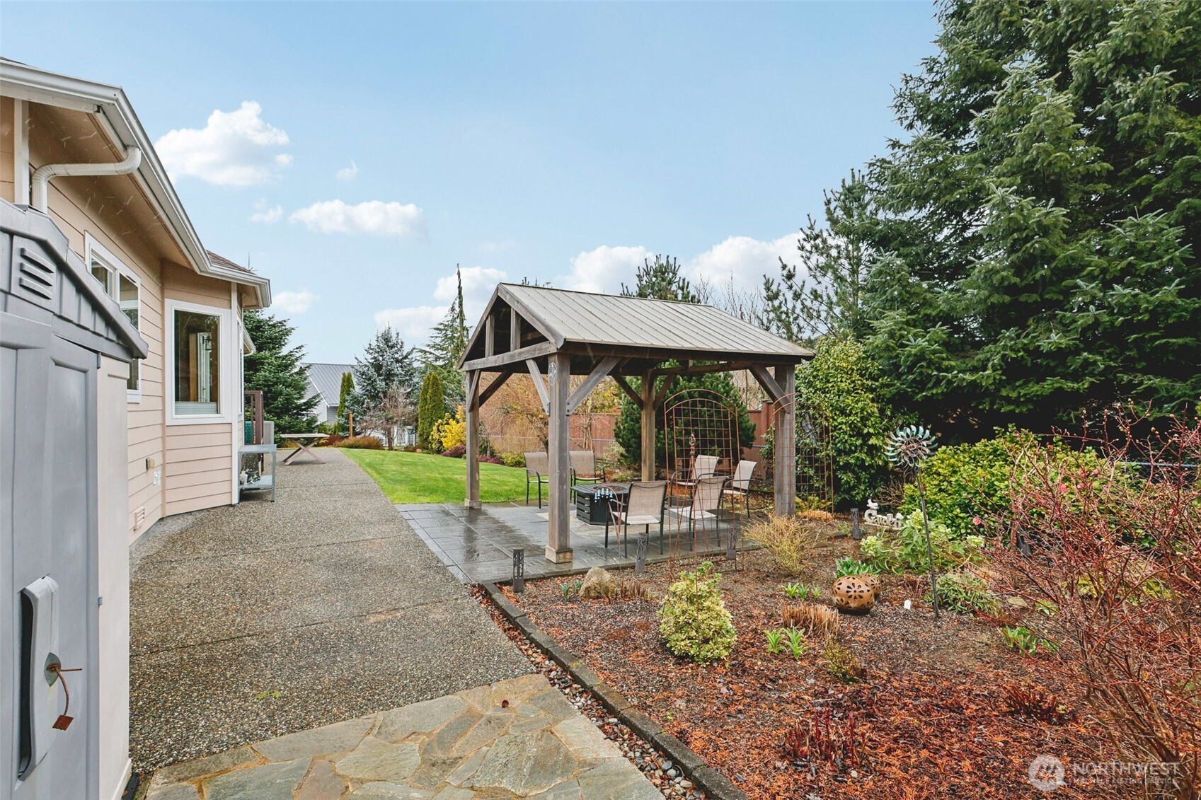 16989 Sockeye Drive , Mount Vernon, WA 98274