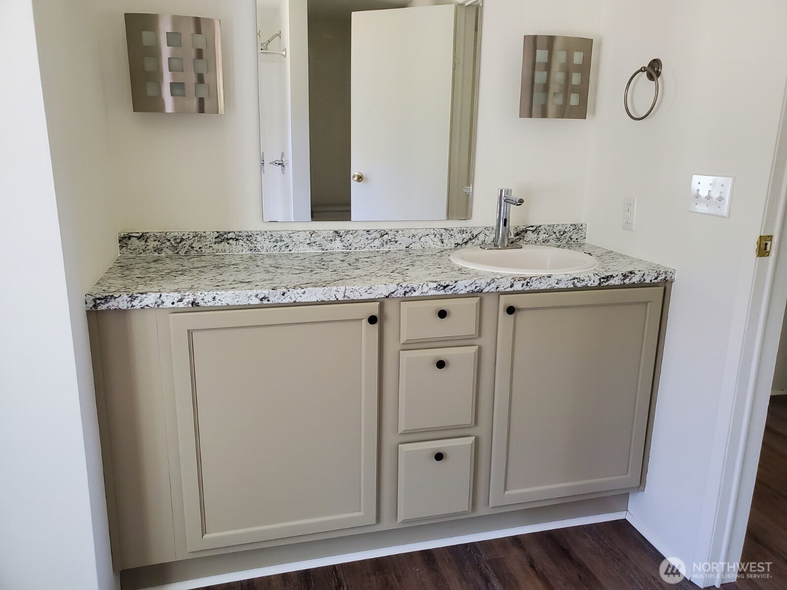 9202 198th Avenue E, Bonney Lake, WA 98391