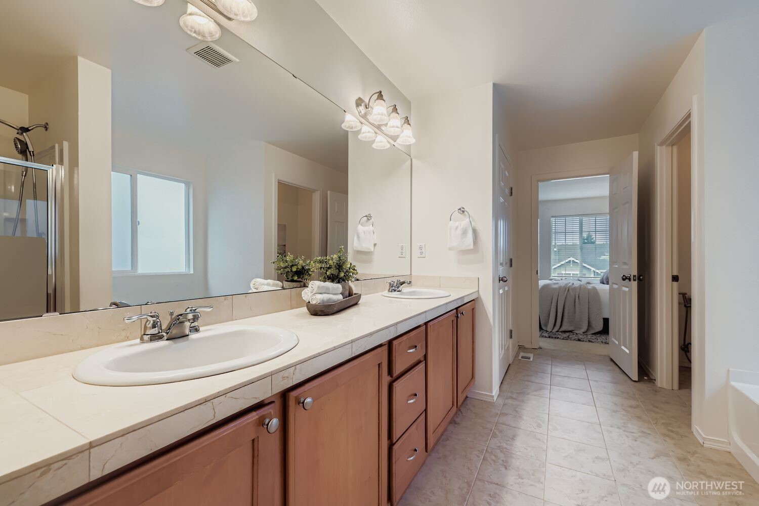 20402 124th Avenue NE #63, Bothell, WA 98011