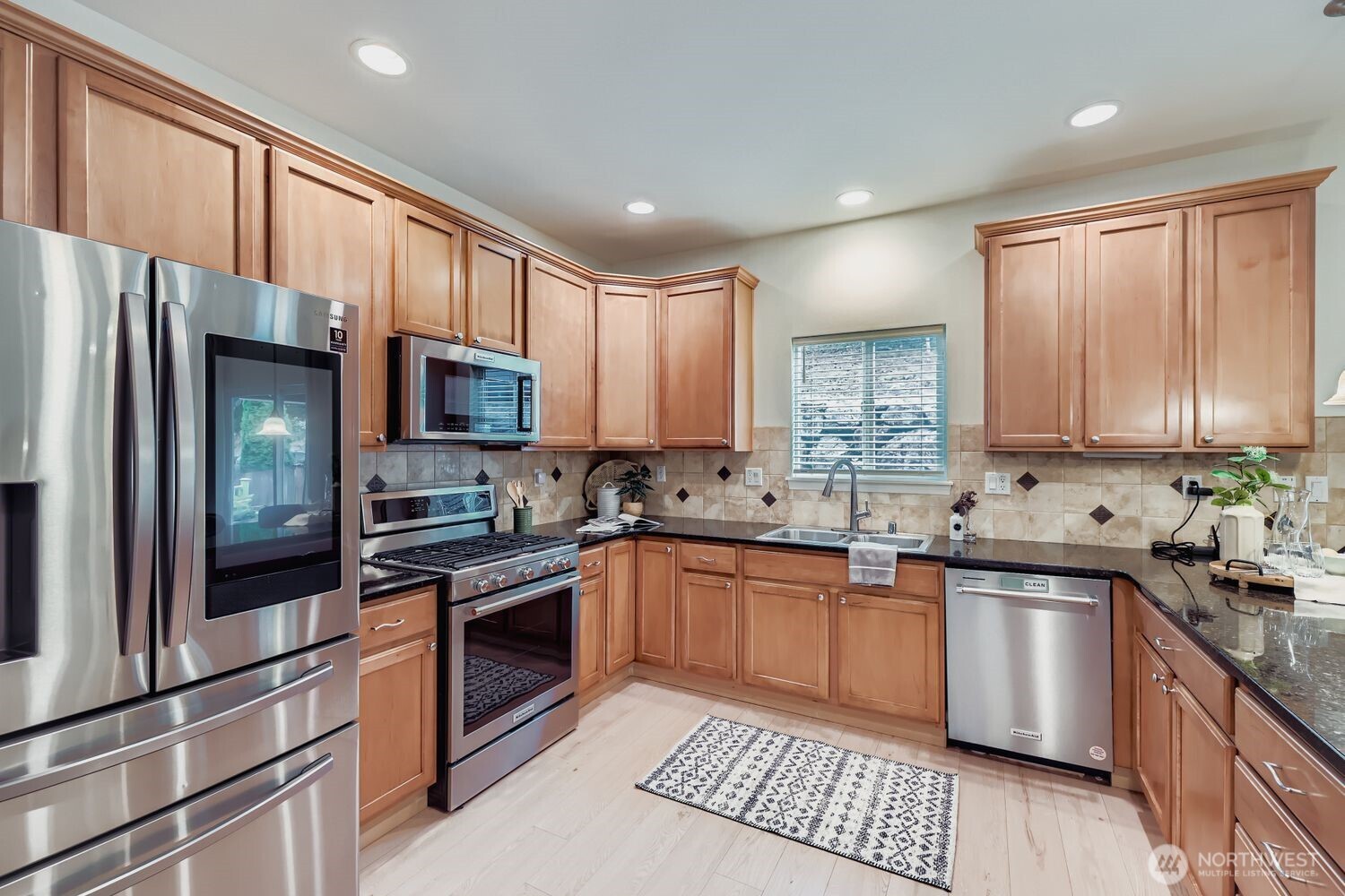 20402 124th Avenue NE #63, Bothell, WA 98011