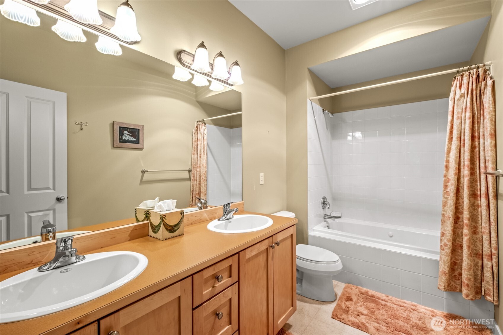 20701 Club House Drive #109, Leavenworth, WA 98826