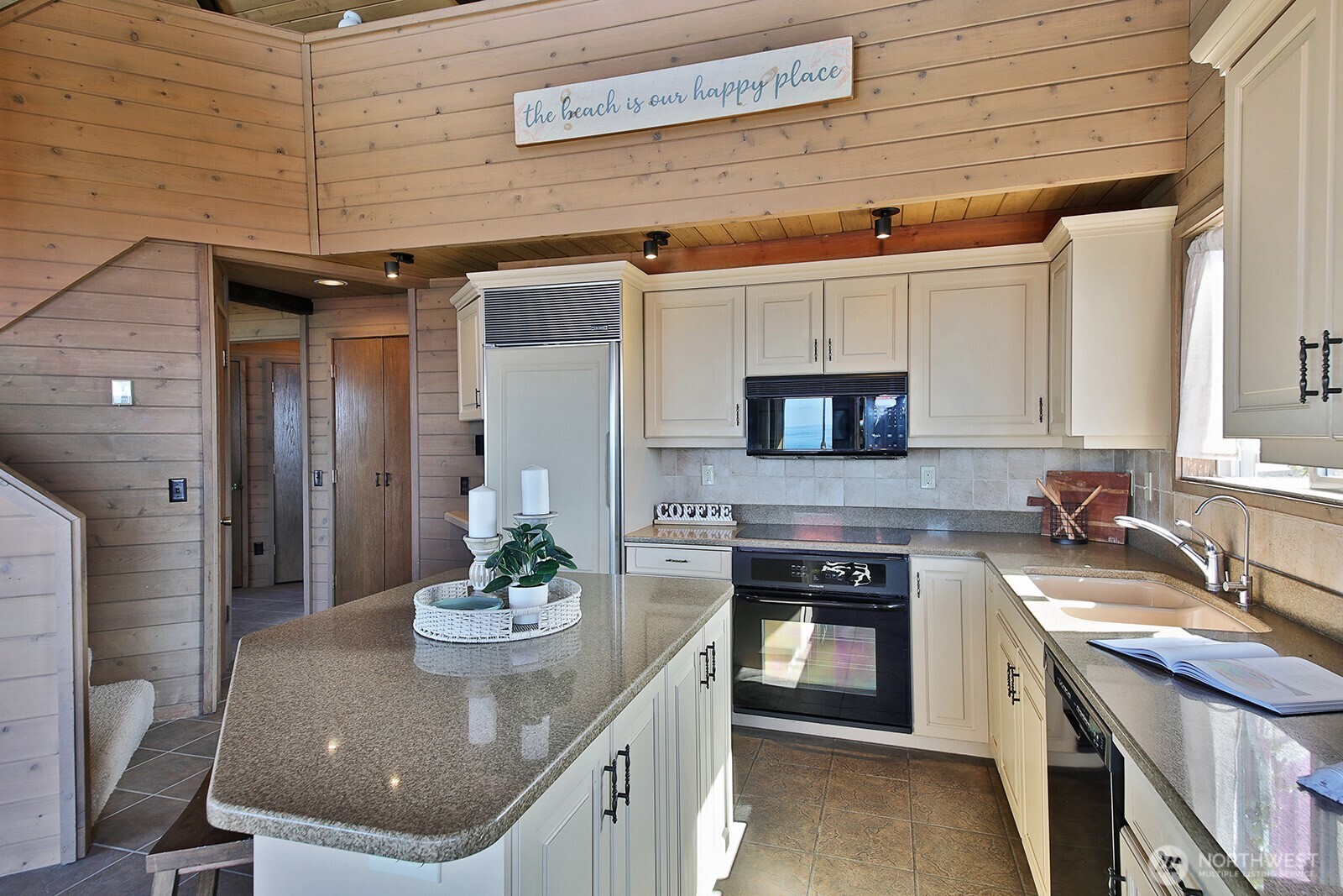 795 Fort Ebey Road , Coupeville, WA 98239