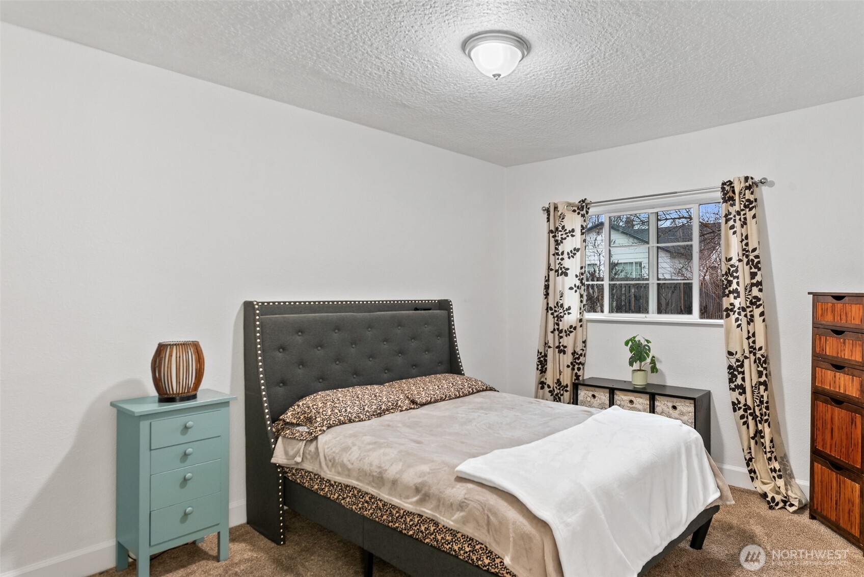 211 Riverfront Drive , Cashmere, WA 98815