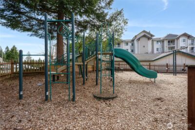 13301 SE 79th Place #B107, Newcastle, WA 98059 - Photo 28