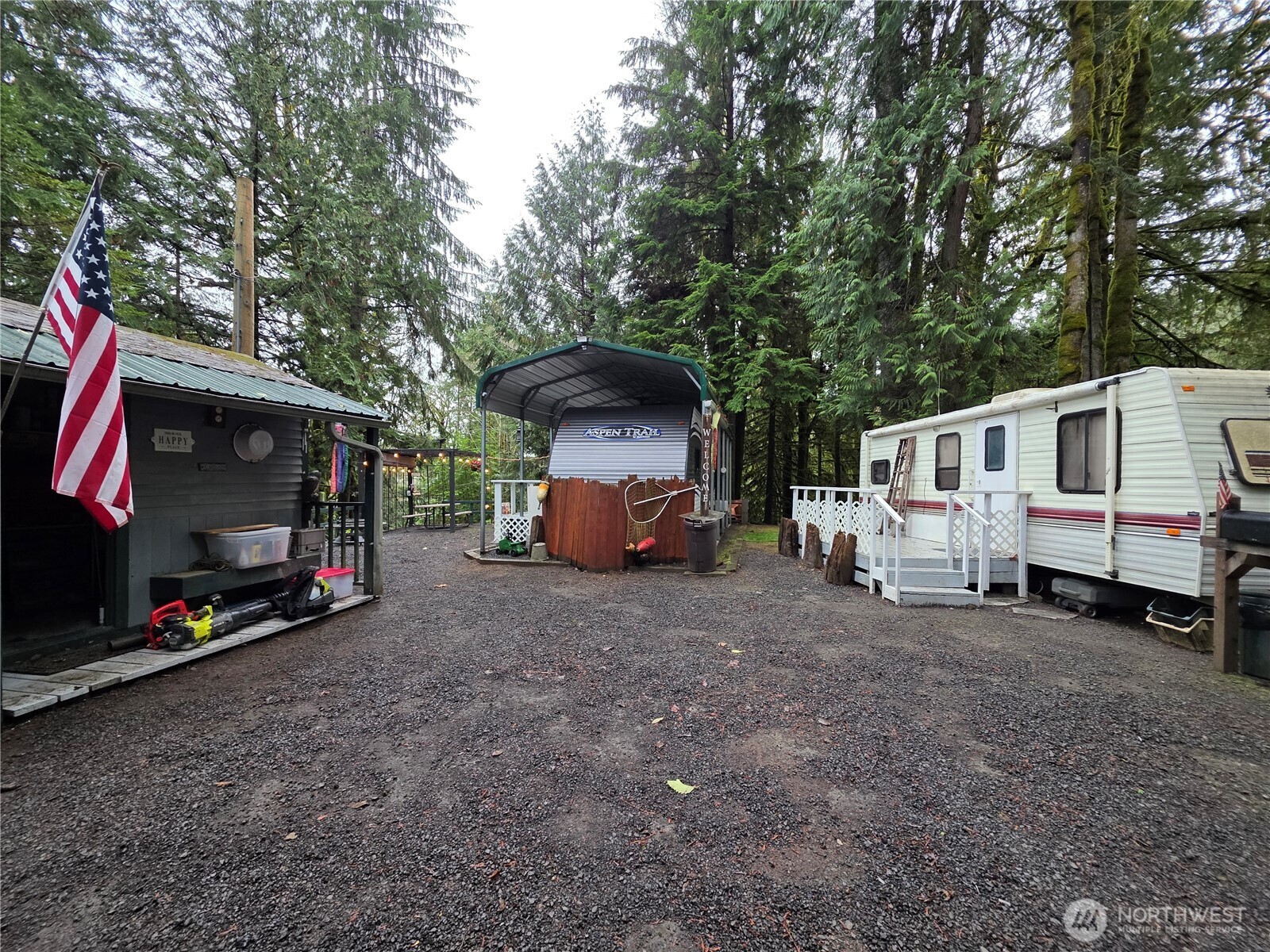 71 Hilltop Court , Brinnon, WA 98320