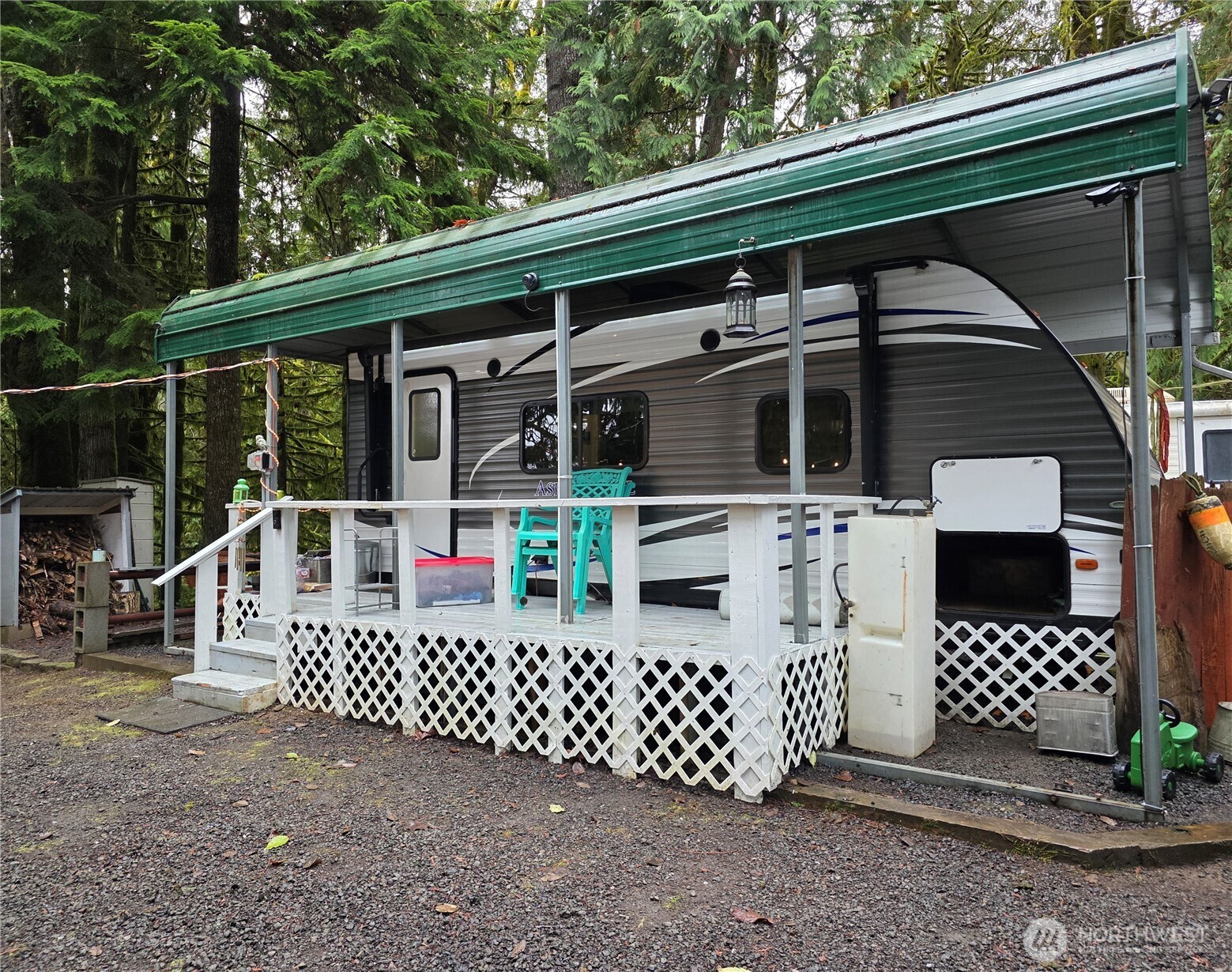 71 Hilltop Court , Brinnon, WA 98320