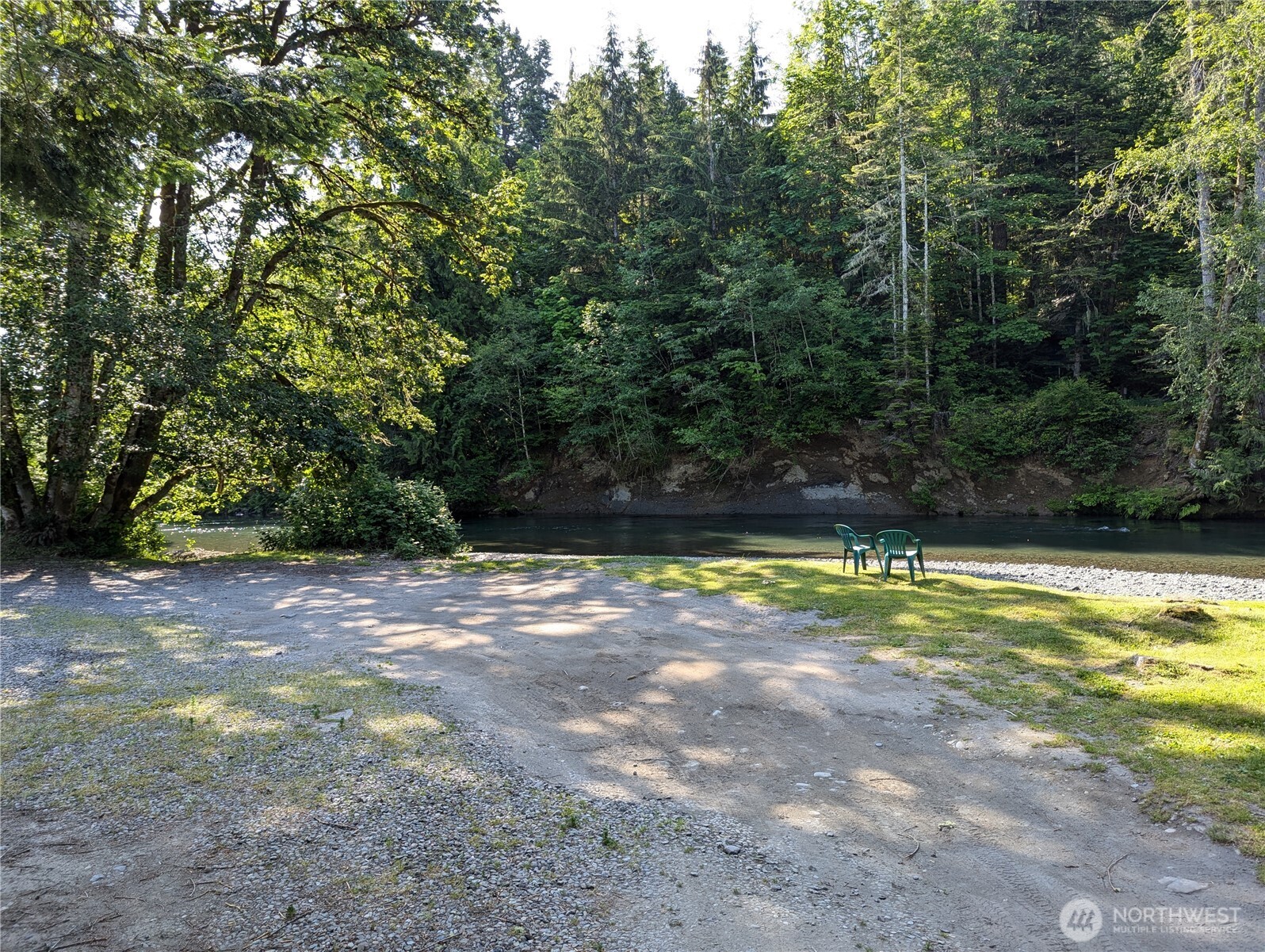 71 Hilltop Court , Brinnon, WA 98320