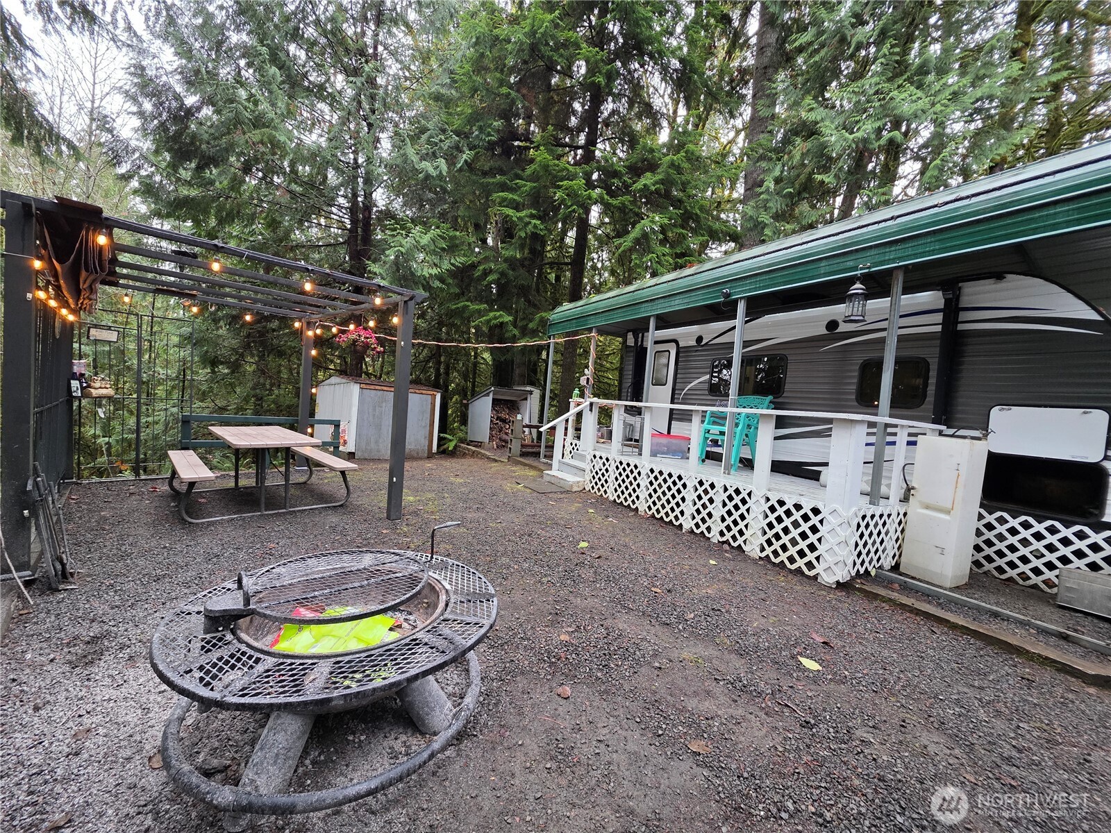 71 Hilltop Court , Brinnon, WA 98320