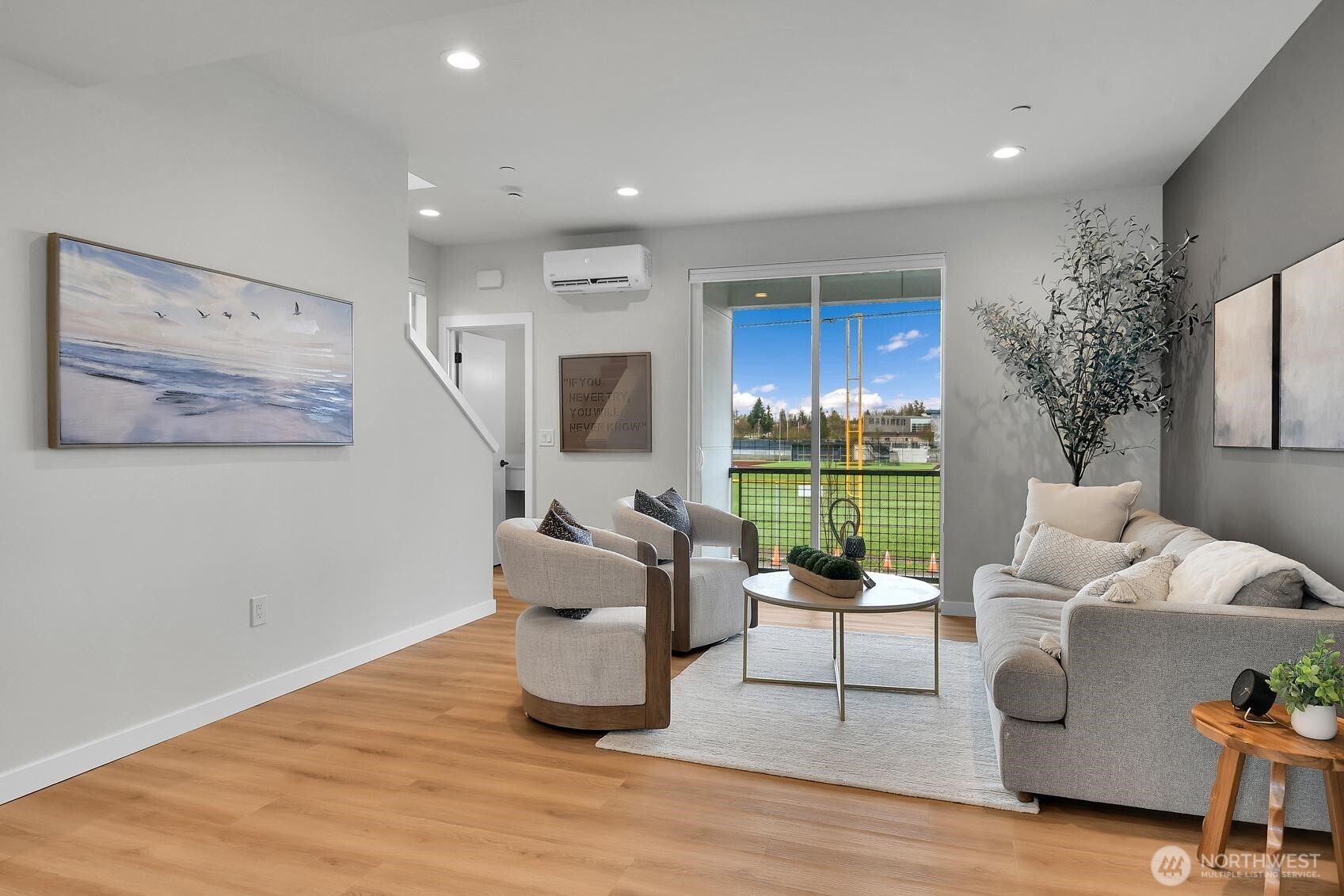 222 124th Street SW #F2, Everett, WA 98204