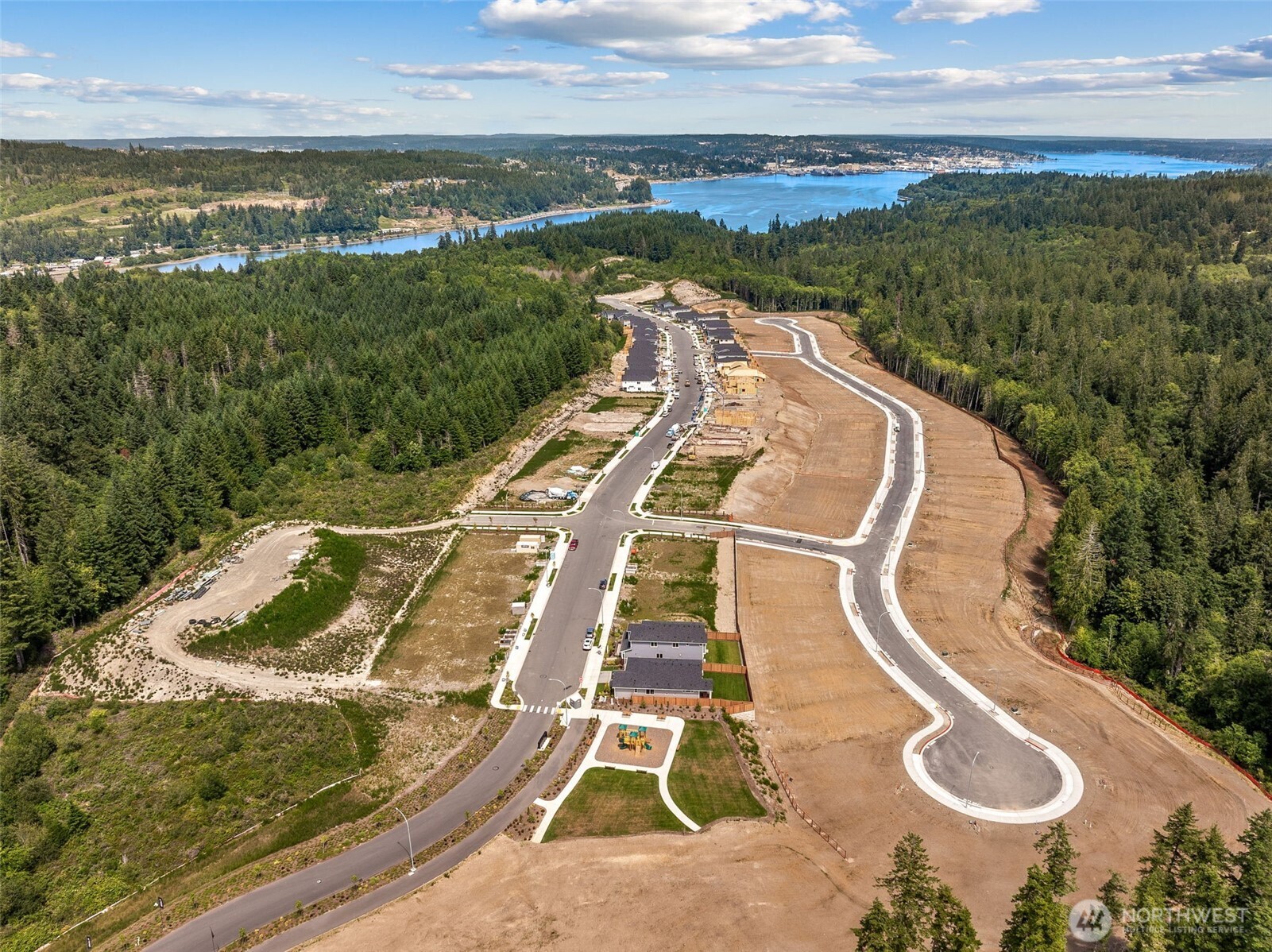 3966 Flat Top Drive , Bremerton, WA 98312