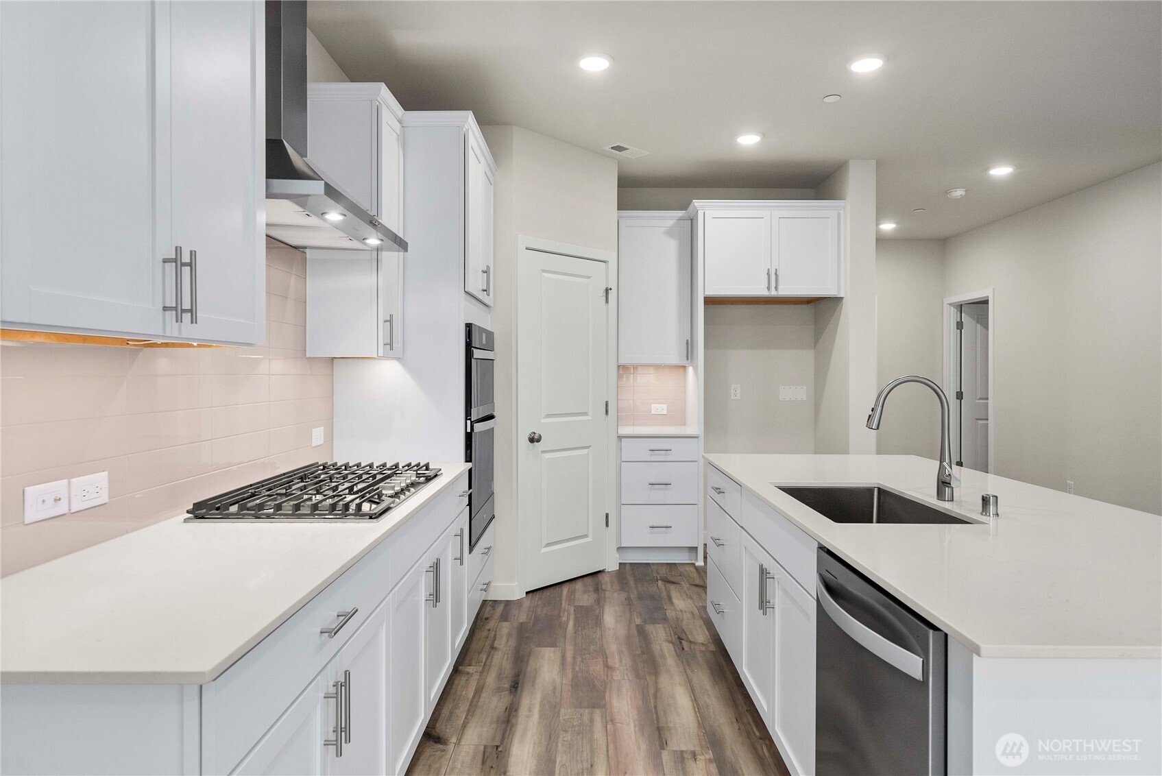 3966 Flat Top Drive , Bremerton, WA 98312