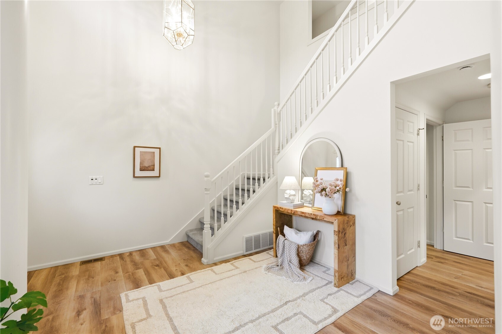 20229 29th Avenue SE, Bothell, WA 98012