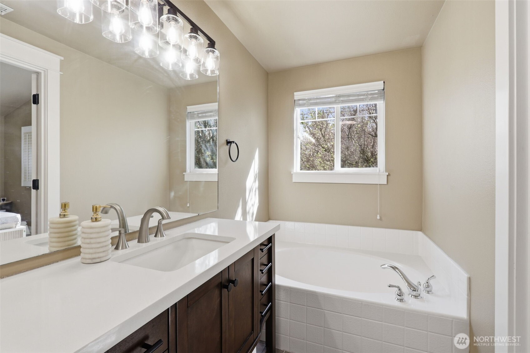 19405 SE 33rd Street , Camas, WA 98607