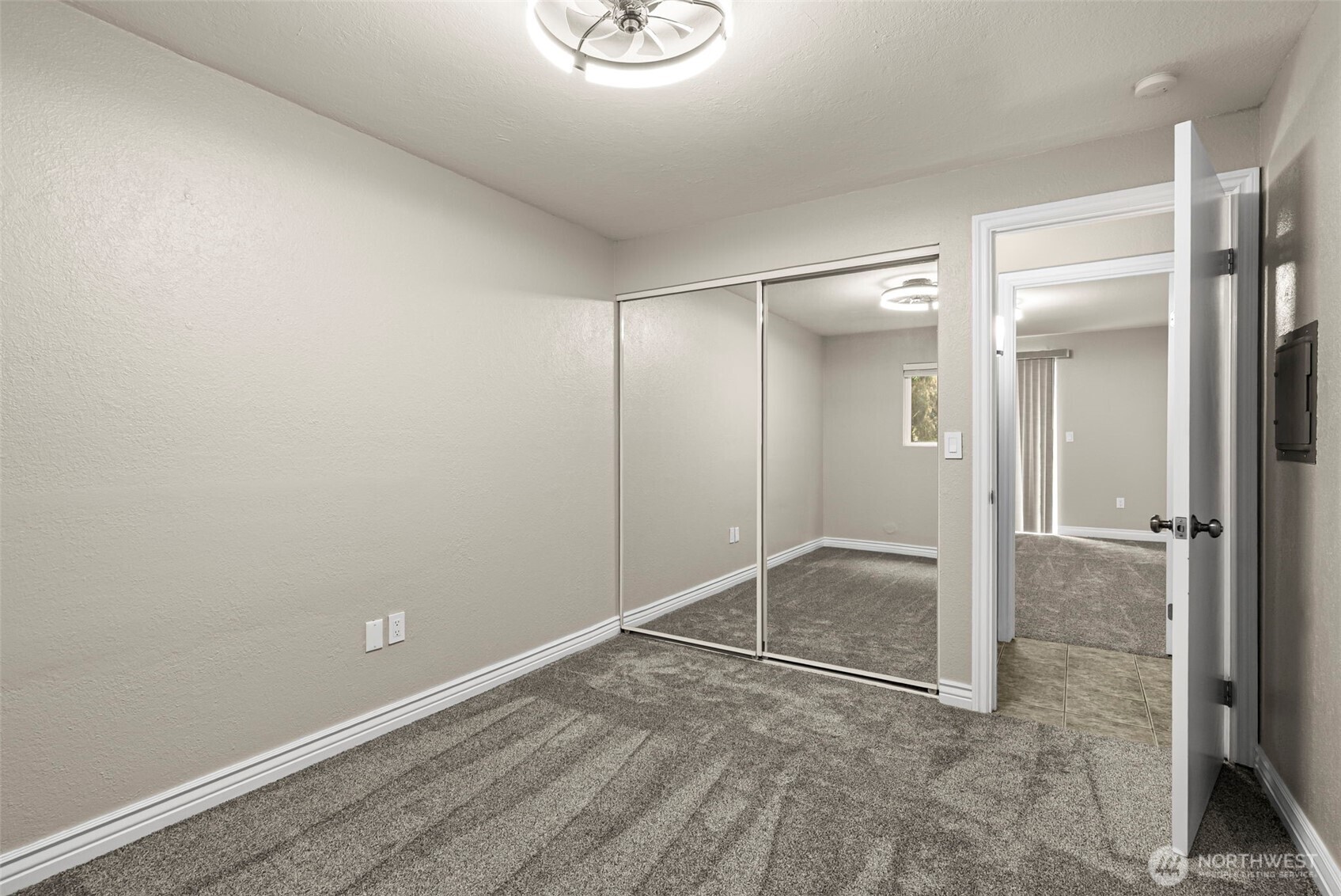 8503 S 259th Street #D31, Kent, WA 98030