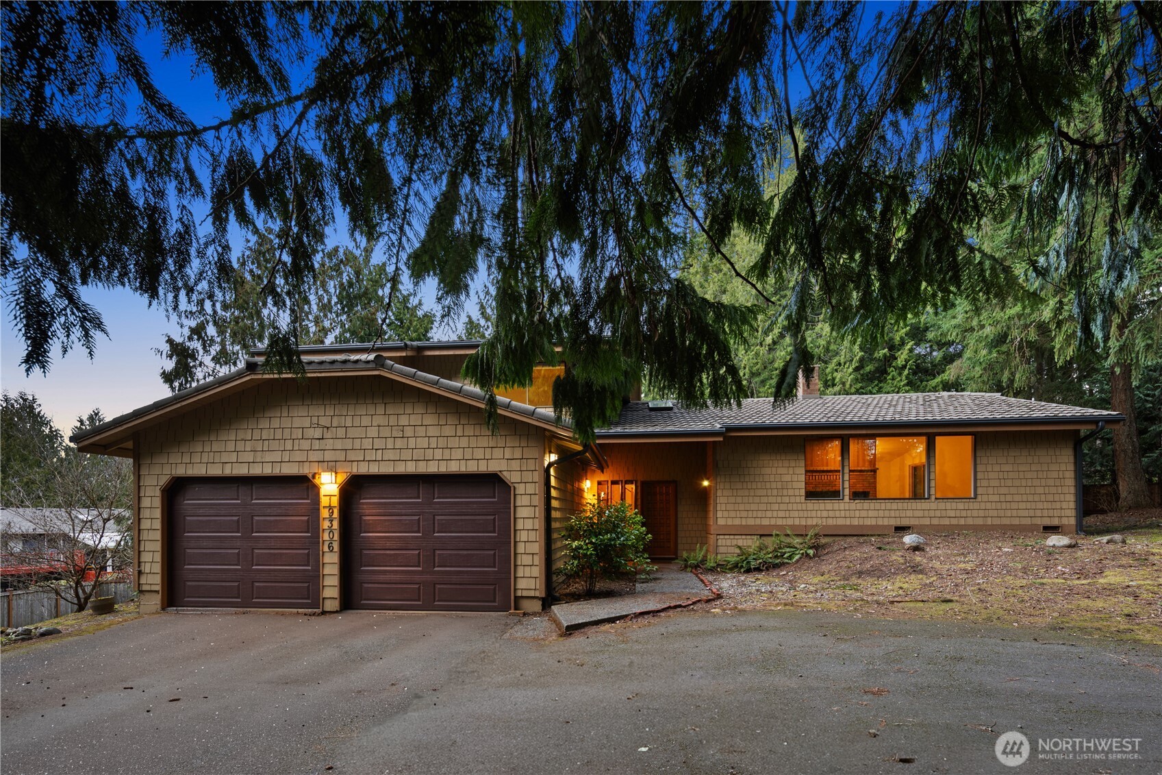 19306 SE 277th Street , Kent, WA 98042