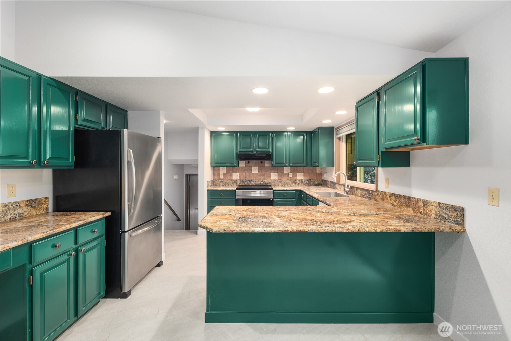 19306 SE 277th Street , Kent, WA 98042