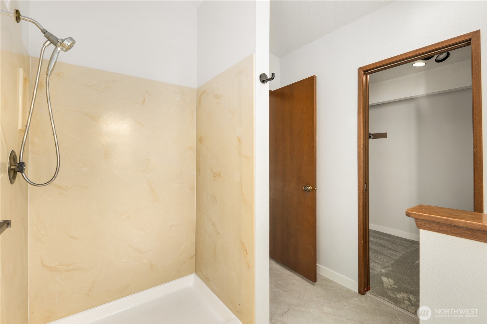 19306 SE 277th Street , Kent, WA 98042