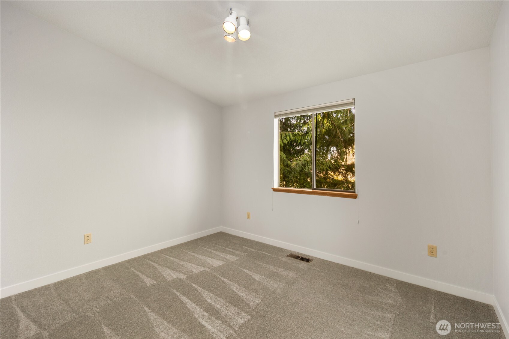 19306 SE 277th Street , Kent, WA 98042