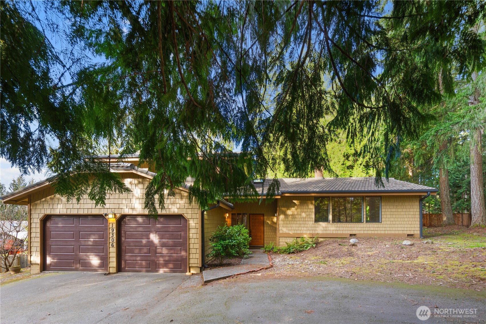 19306 SE 277th Street , Kent, WA 98042