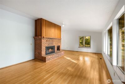 19306 SE 277th Street , Kent, WA 98042 - Photo 10