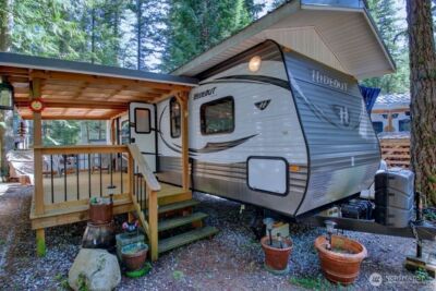 64 Wilderness Way , Deming, WA 98244