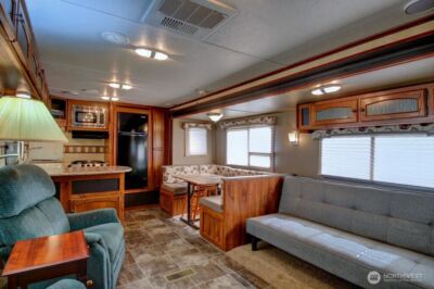 64 Wilderness Way , Deming, WA 98244 - Photo 16