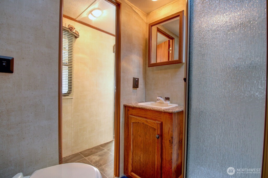 64 Wilderness Way , Deming, WA 98244