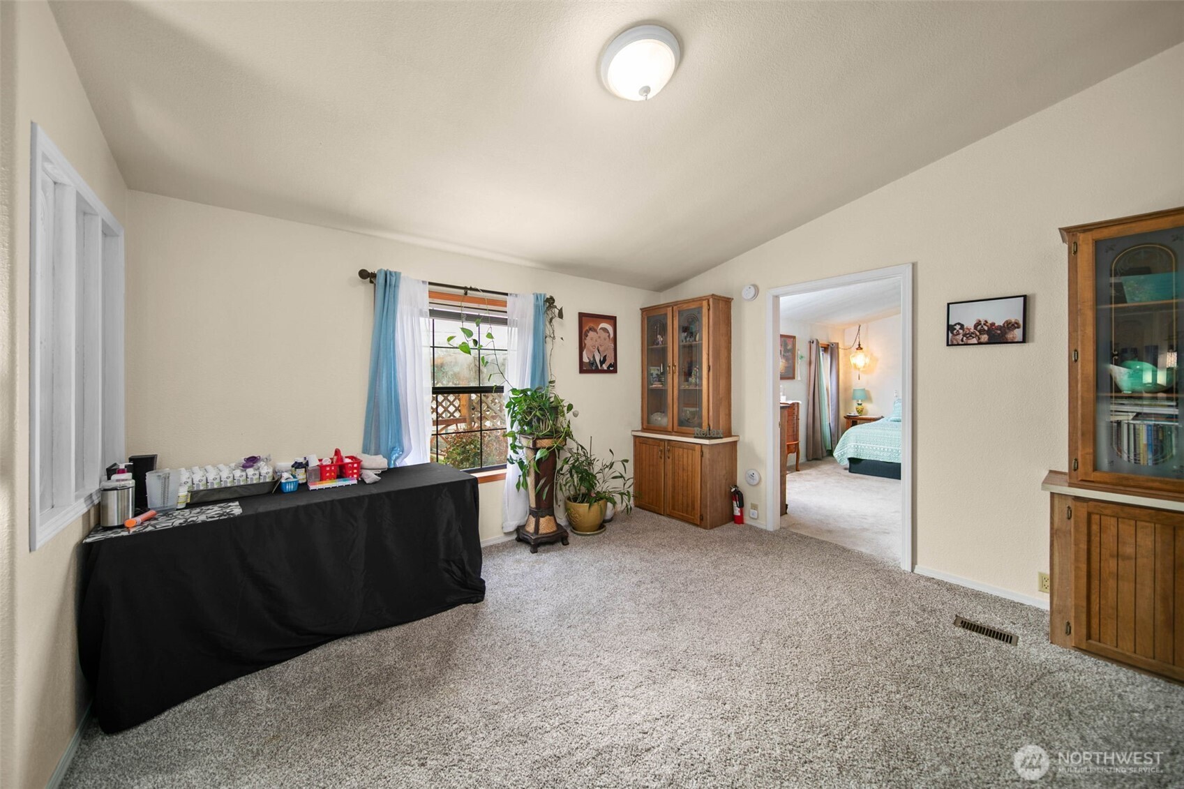 370 S Kentucky , East Wenatchee, WA 98802