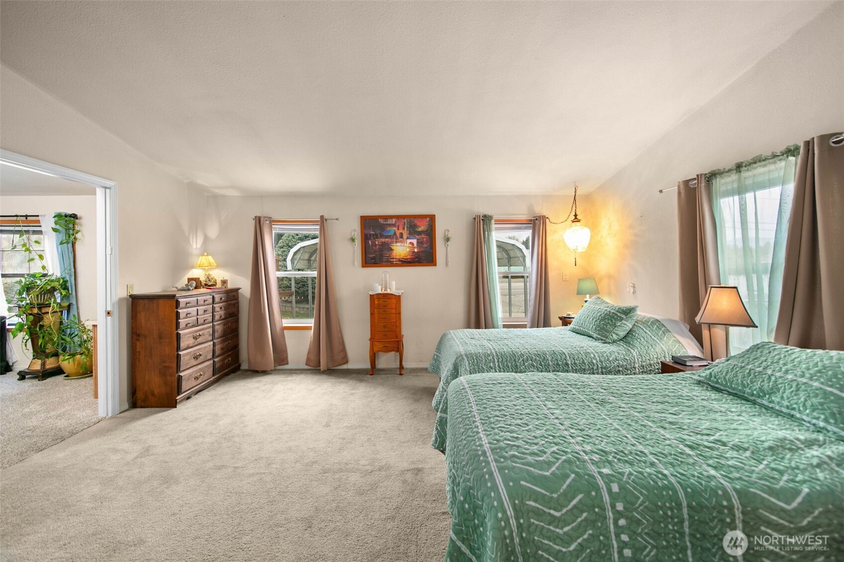 370 S Kentucky , East Wenatchee, WA 98802