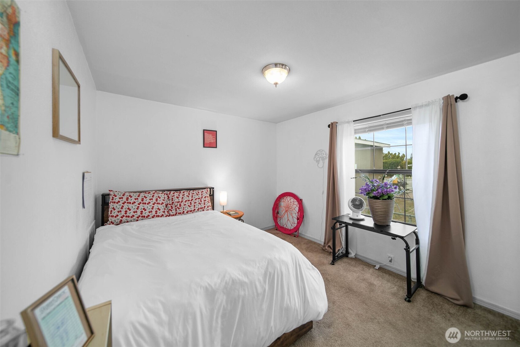 370 S Kentucky , East Wenatchee, WA 98802