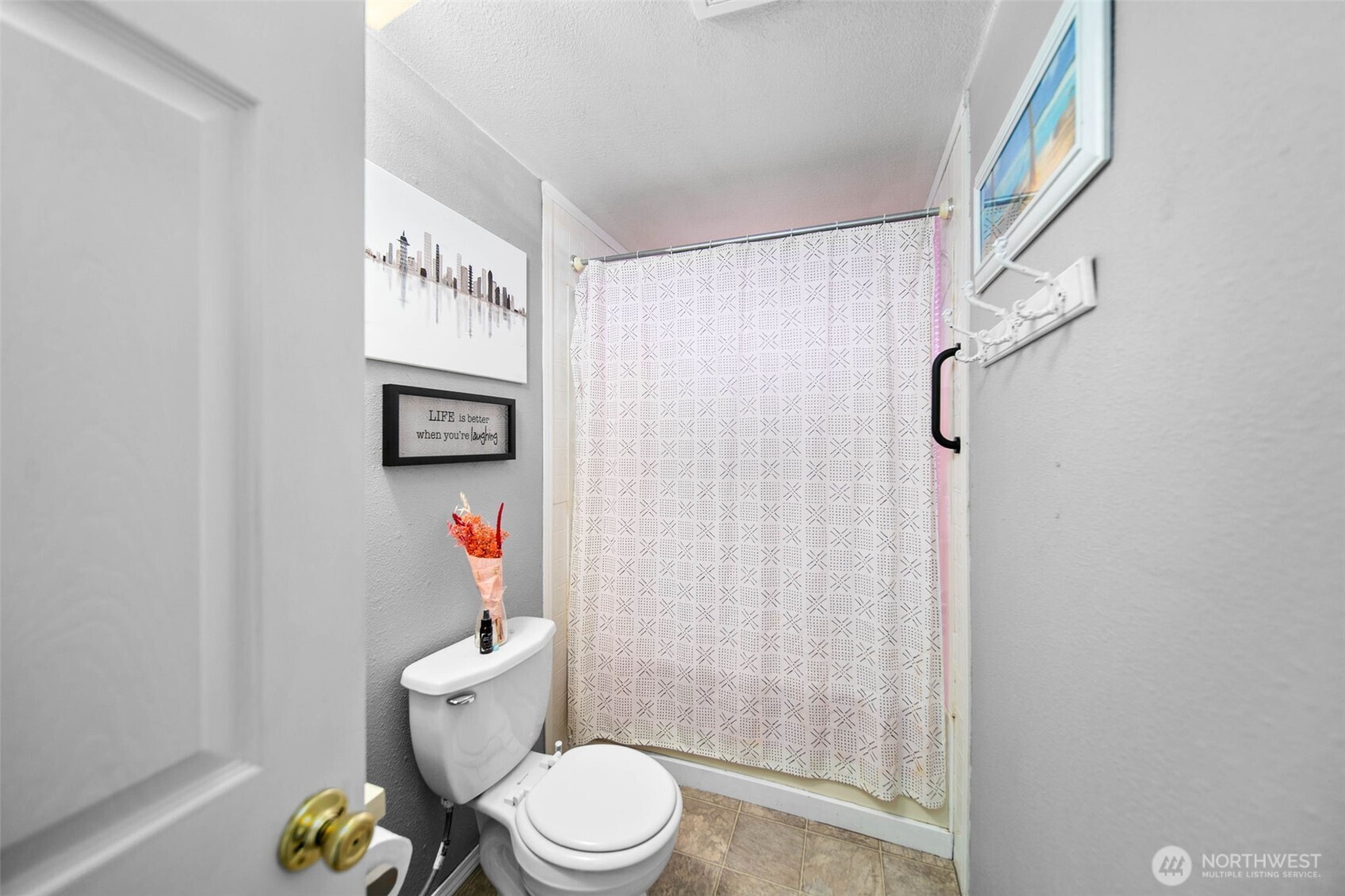 370 S Kentucky , East Wenatchee, WA 98802