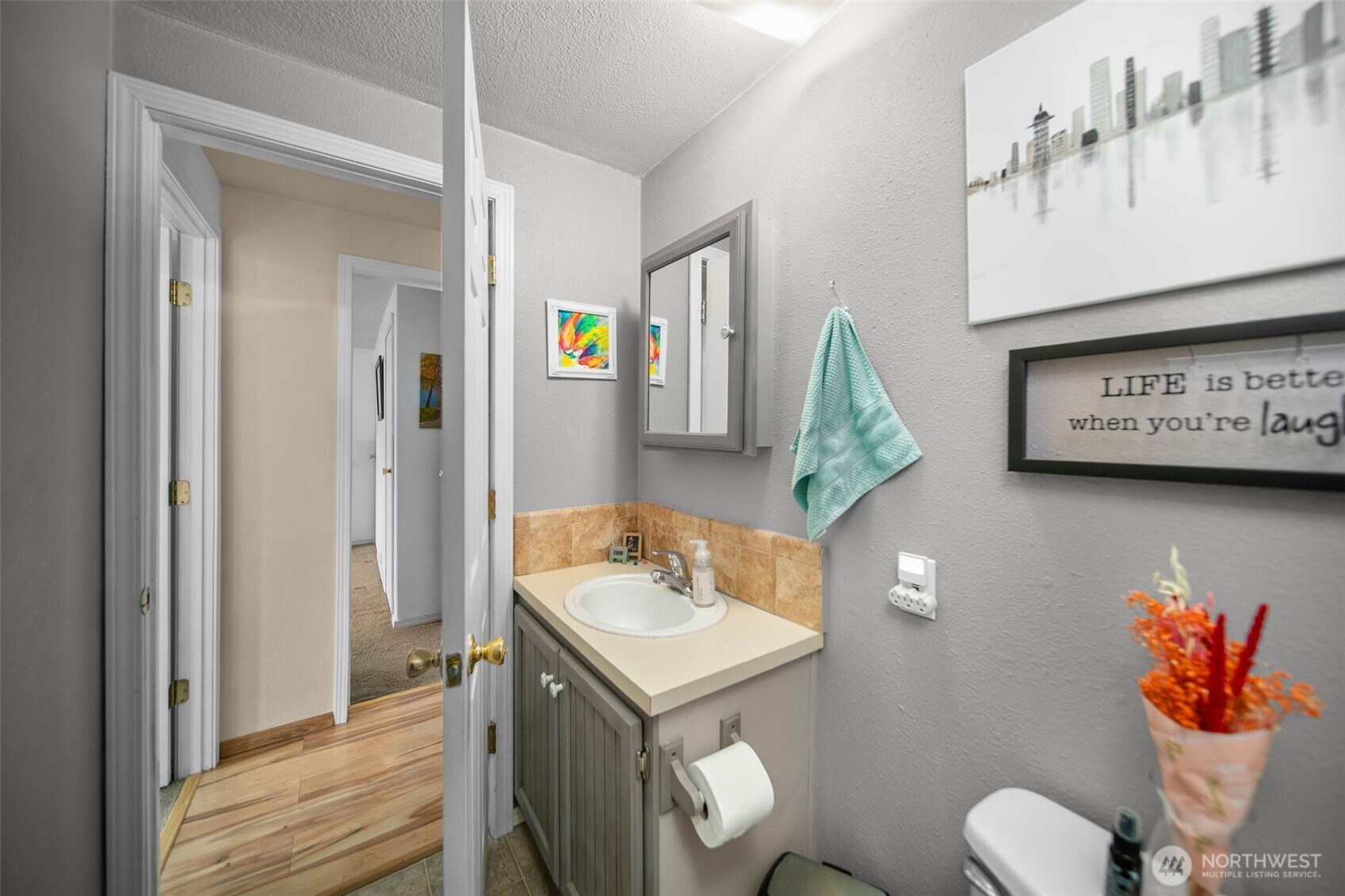 370 S Kentucky , East Wenatchee, WA 98802