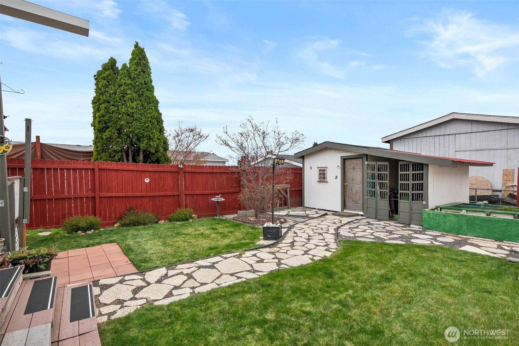 370 S Kentucky , East Wenatchee, WA 98802